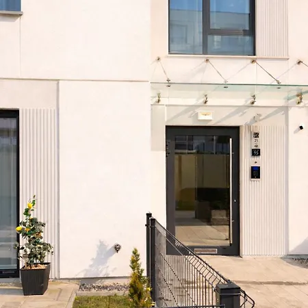 Apartamento Sunny Premium With Balcony & Free Parking *